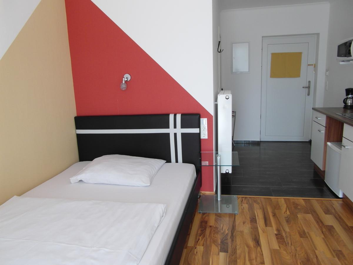 Hotel Am Donaubogen Sarching 外观 照片